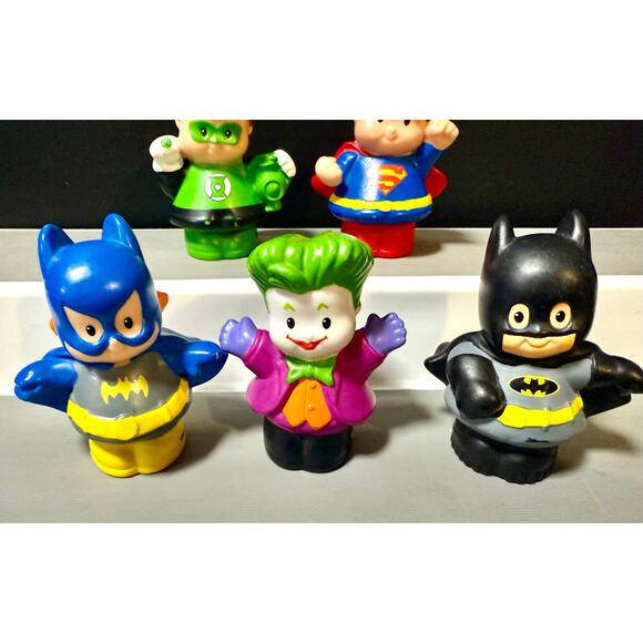 Fisher Price Little People DC Super Friends Hero Figure Lot of 5 Batman Superman - Picture 3 of 4